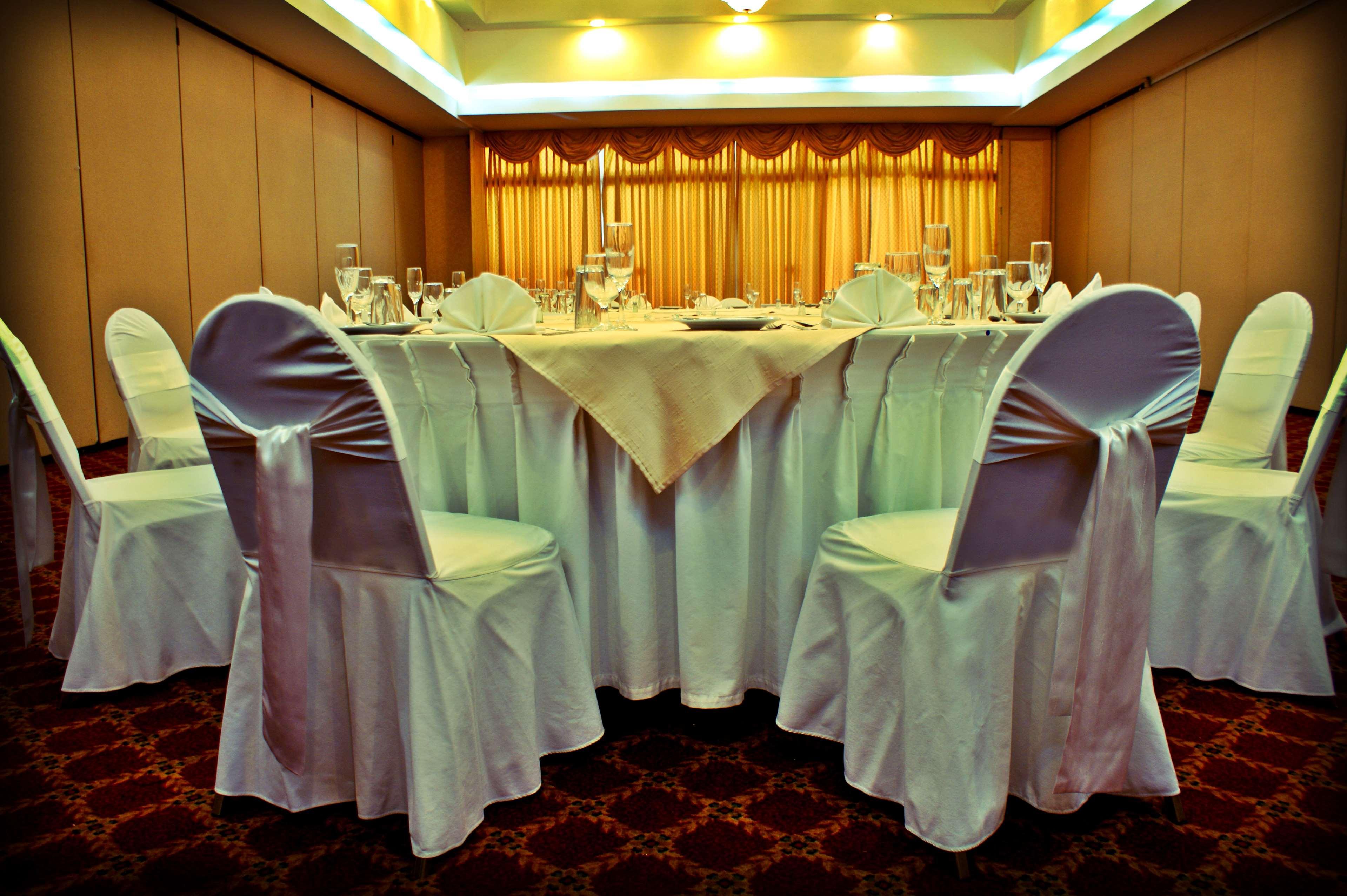 Best Western Plus - Magee Inn & Suites Zewnętrze zdjęcie
