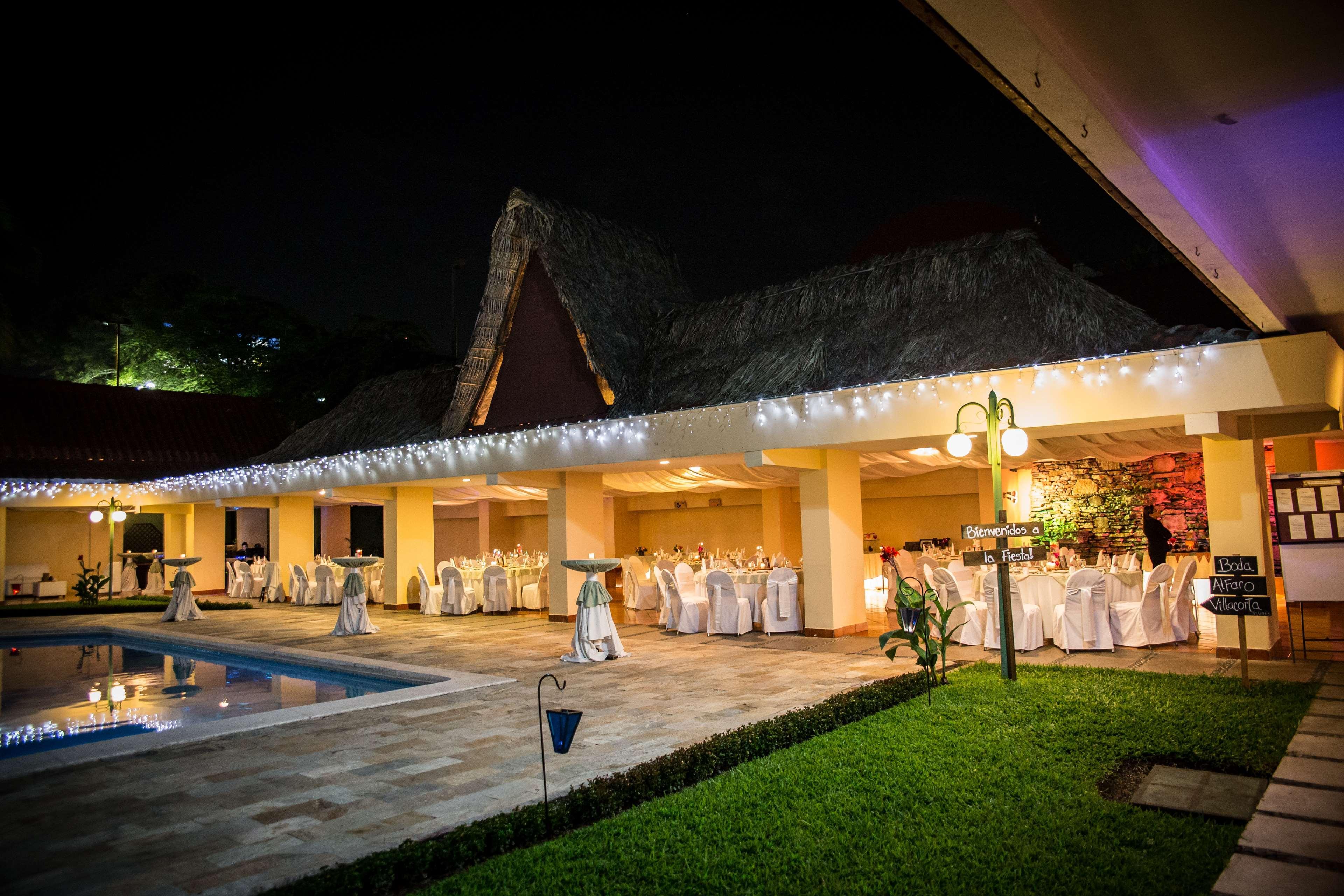 Best Western Plus - Magee Inn & Suites Zewnętrze zdjęcie